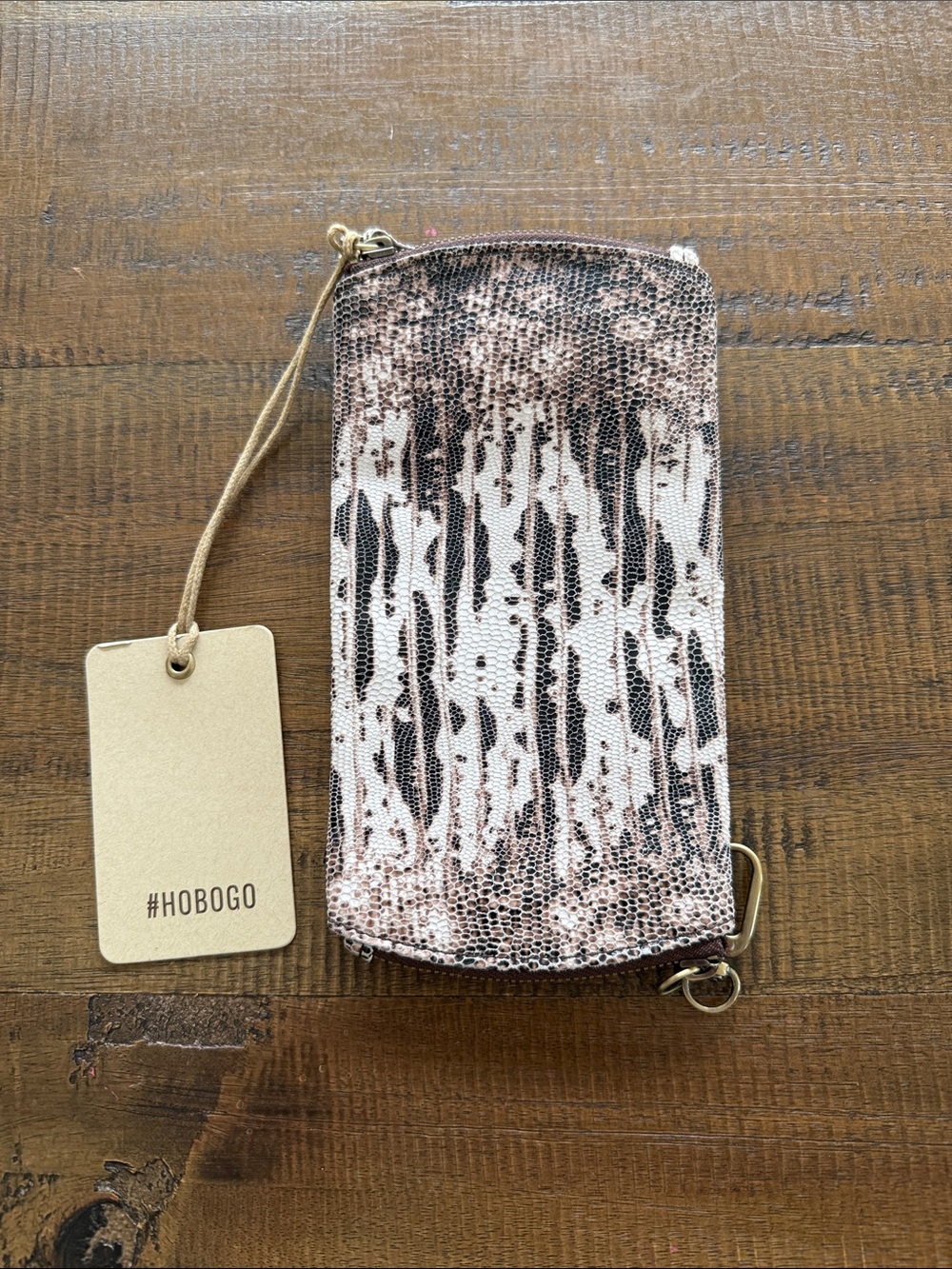 HOBO lizard Print sunglasses zip pouch